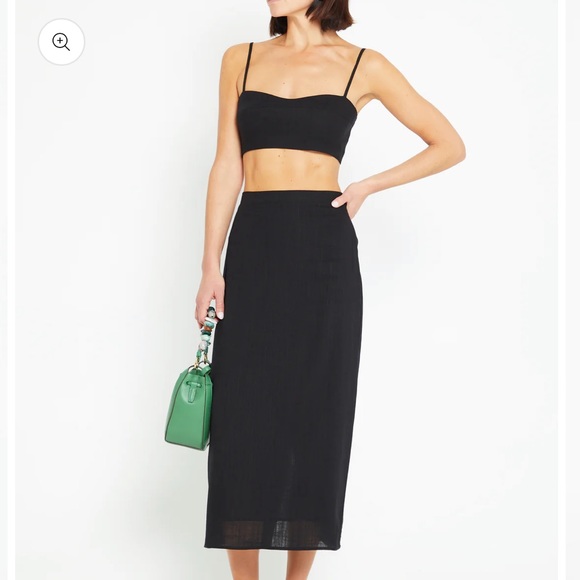 CAARA 2 piece skirt set size small - Picture 4 of 7